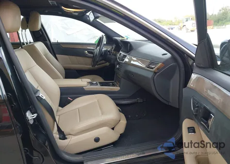 2010 Mercedes-Benz E 350 4Matic из США, поврежденный, VIN WDDHF8HB7AA238466